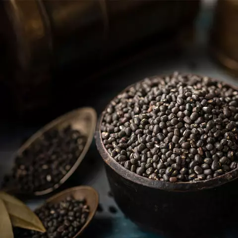 Black Urad dal (கருப்பு உளுந்து) - 250 Grams